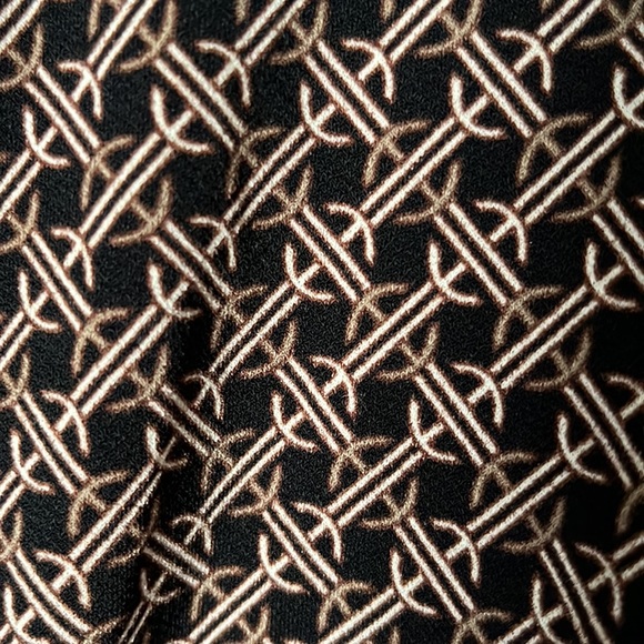 H&M Maternity and Nursing top - Picture 4 of 5